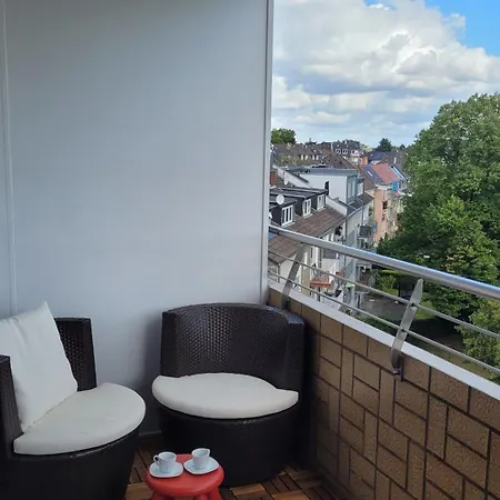 Apartment Niehler Residenz Köln