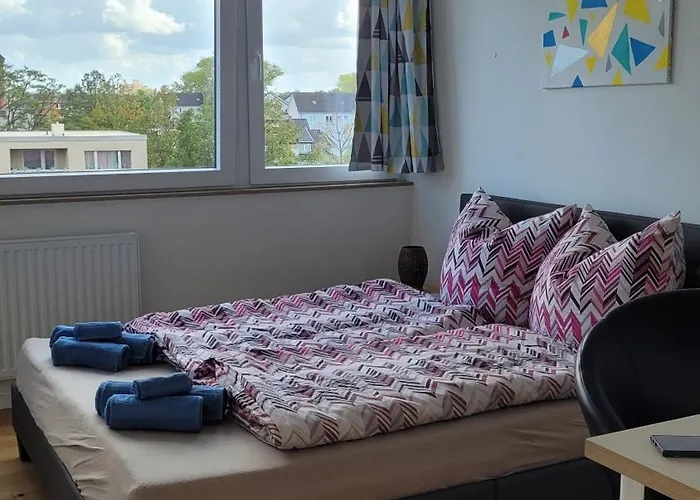 Niehler Residenz شقة