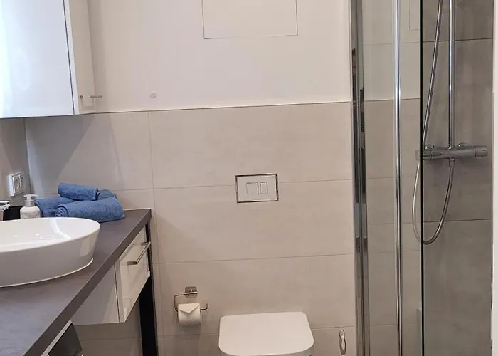 Niehler Residenz Apartment *